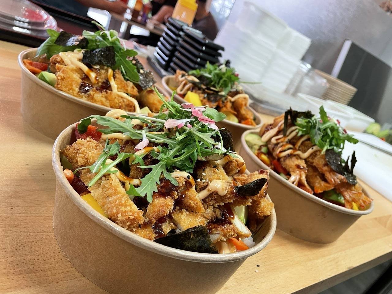 Knusprige Bowls frisch aus der offenen Küche